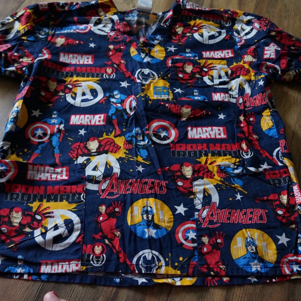 Marvel Avengers Unisex Scrub Top - USED